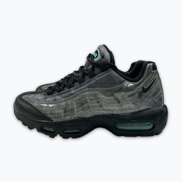 Nike Air Max 95 (UK6.5 / EU40.5)