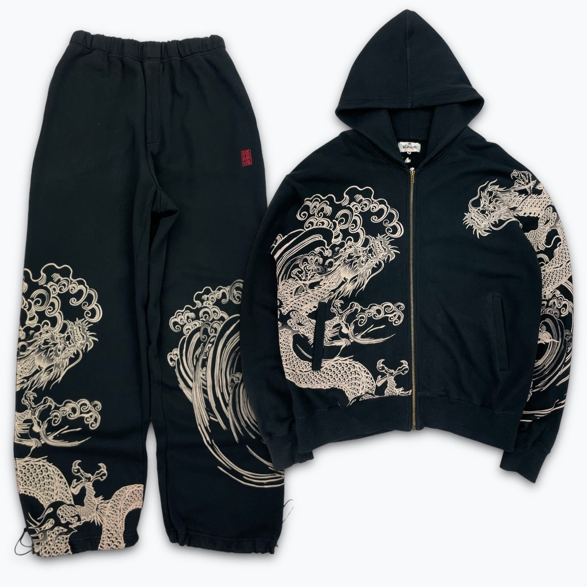 Karakuri tracksuit (XL)