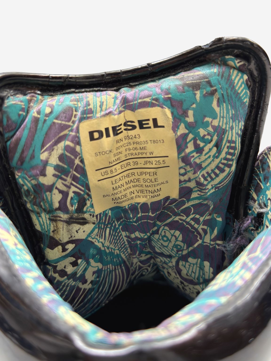 Diesel velcro sneakers (EU 39)