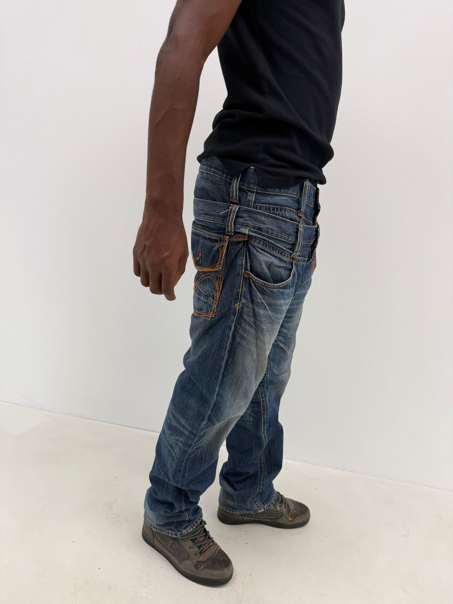 Double waist jeans (W34)