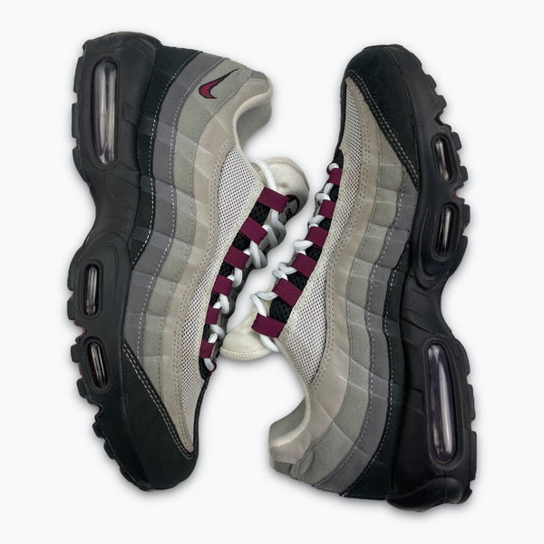 Nike Air Max 95 (UK8.5 / EU43)