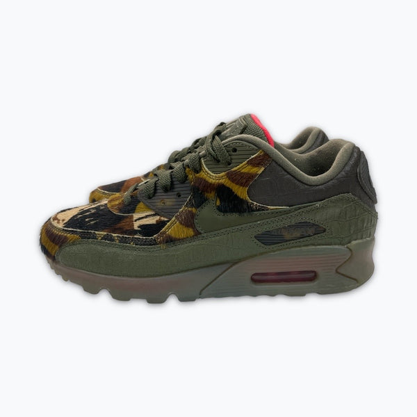 Nike Air Max 90 (UK8 / EU42.5)