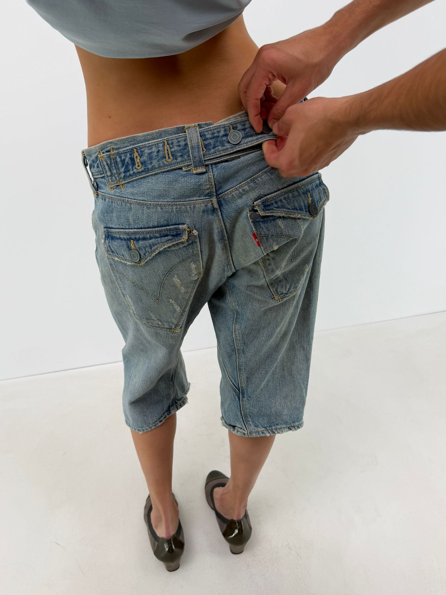 Levi's engineered jorts (S)