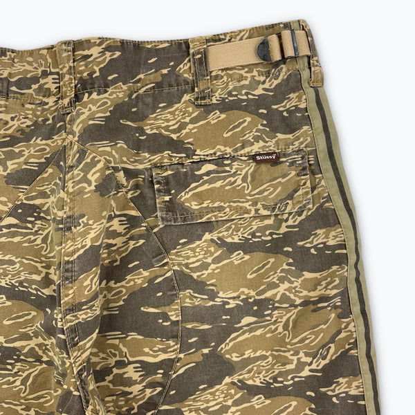 Stüssy shorts (W31)