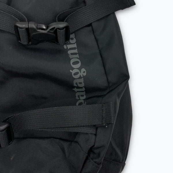 Patagonia sling bag