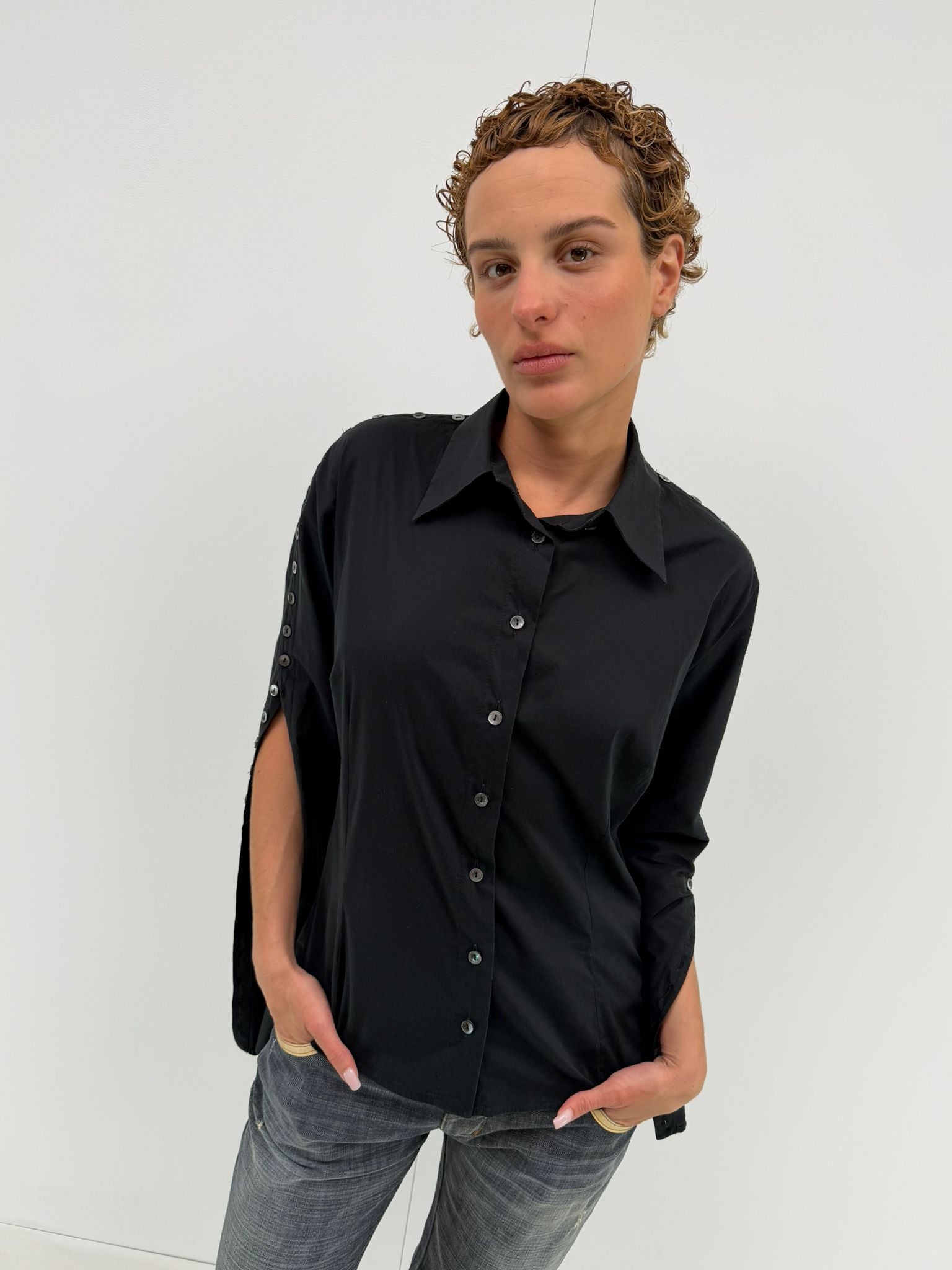 D&G multi-button top (M)