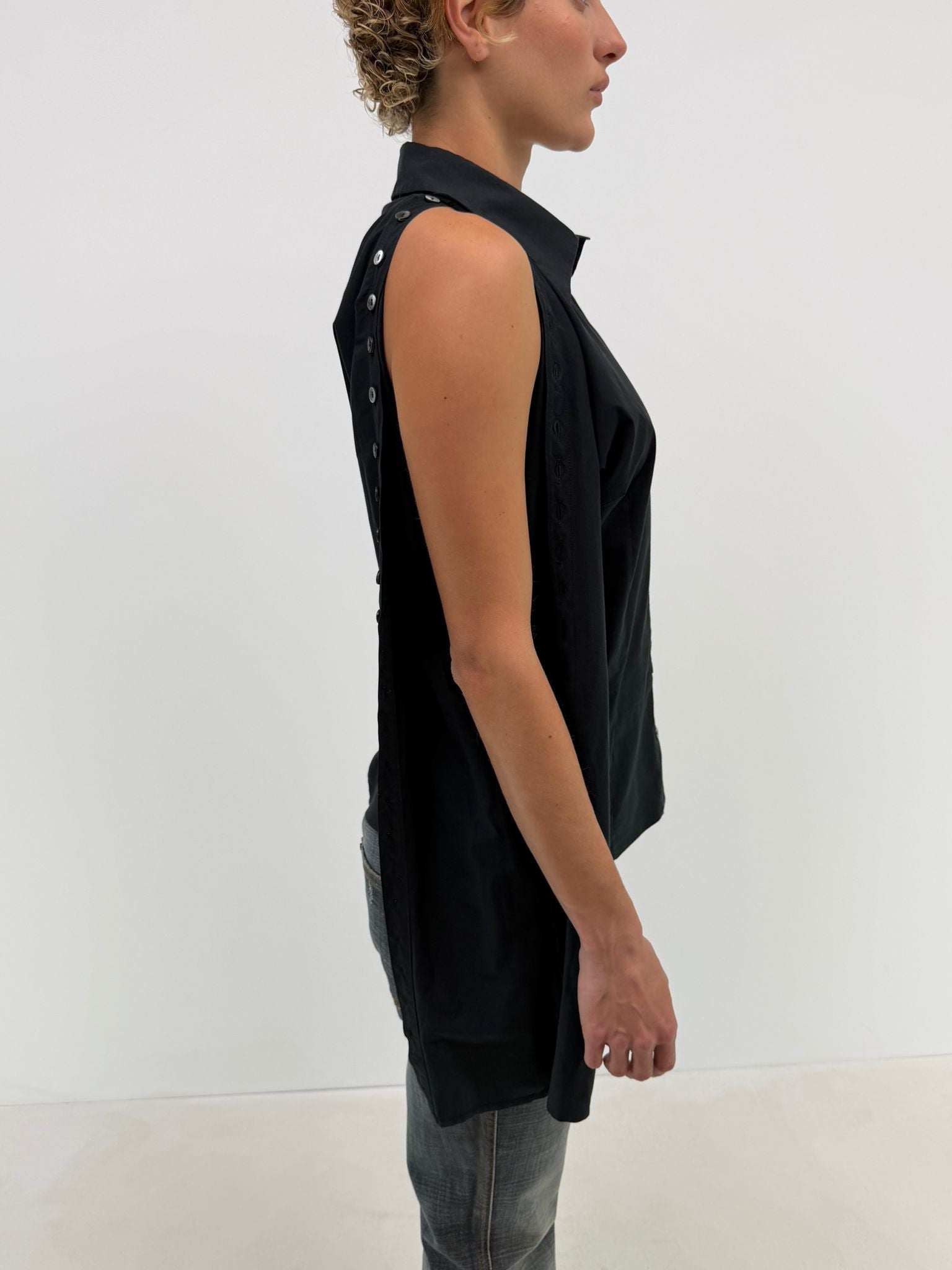 D&G multi-button top (M)