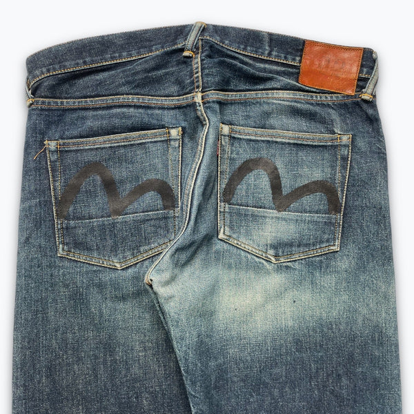 Evisu jeans (W37)