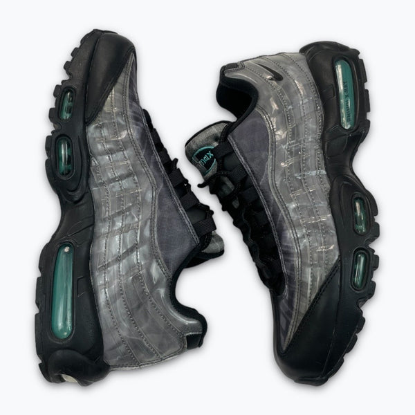 Nike Air Max 95 (UK8 / EU42.5)