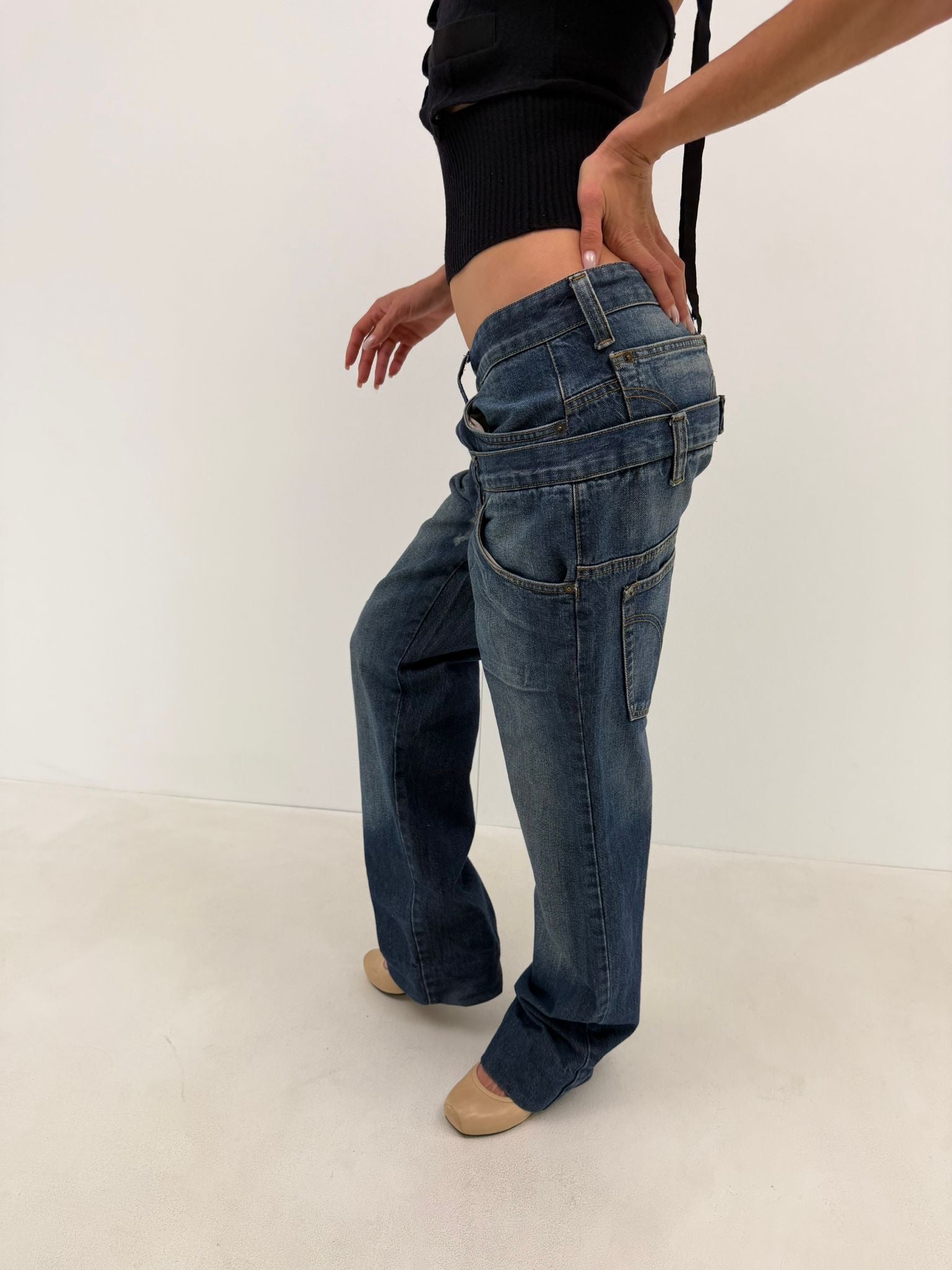 D&G Double waist jeans (W33)