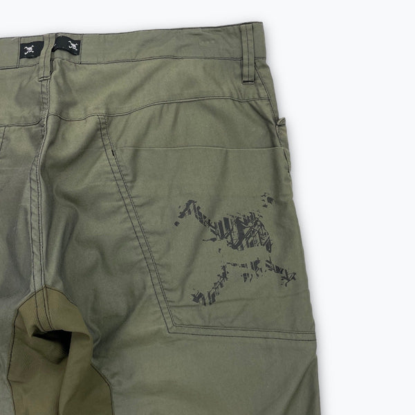 Oakley shorts (W36)