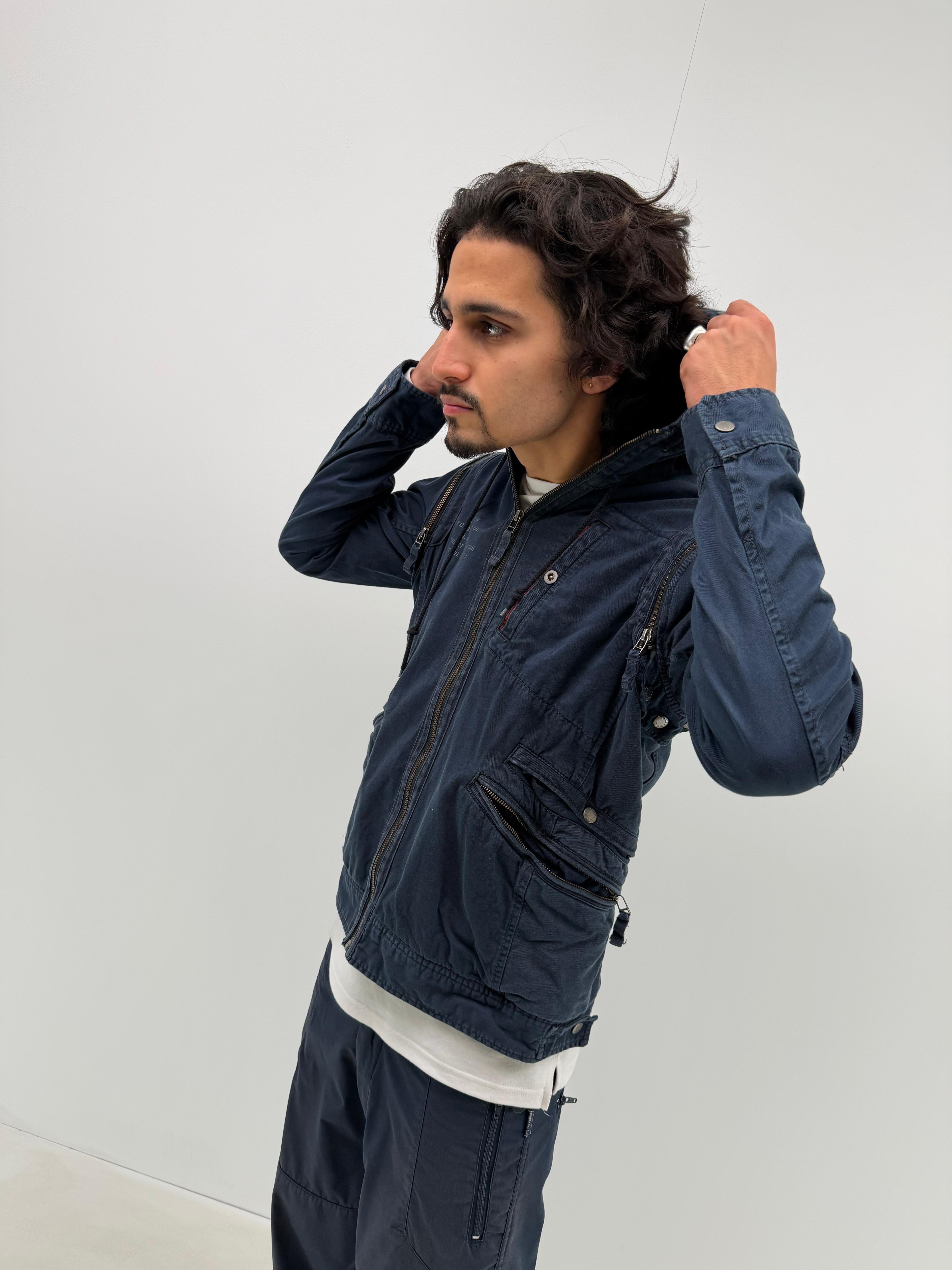 Avirex jacket (L)