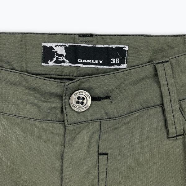 Oakley shorts (W36)