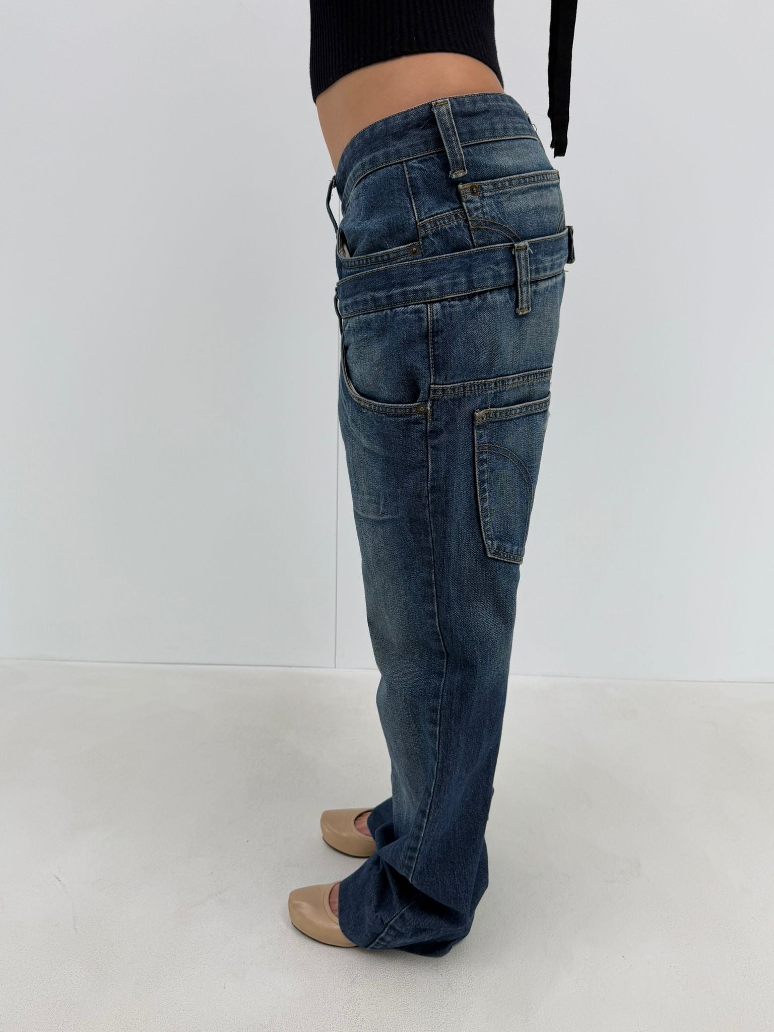 D&G Double waist jeans (W33)