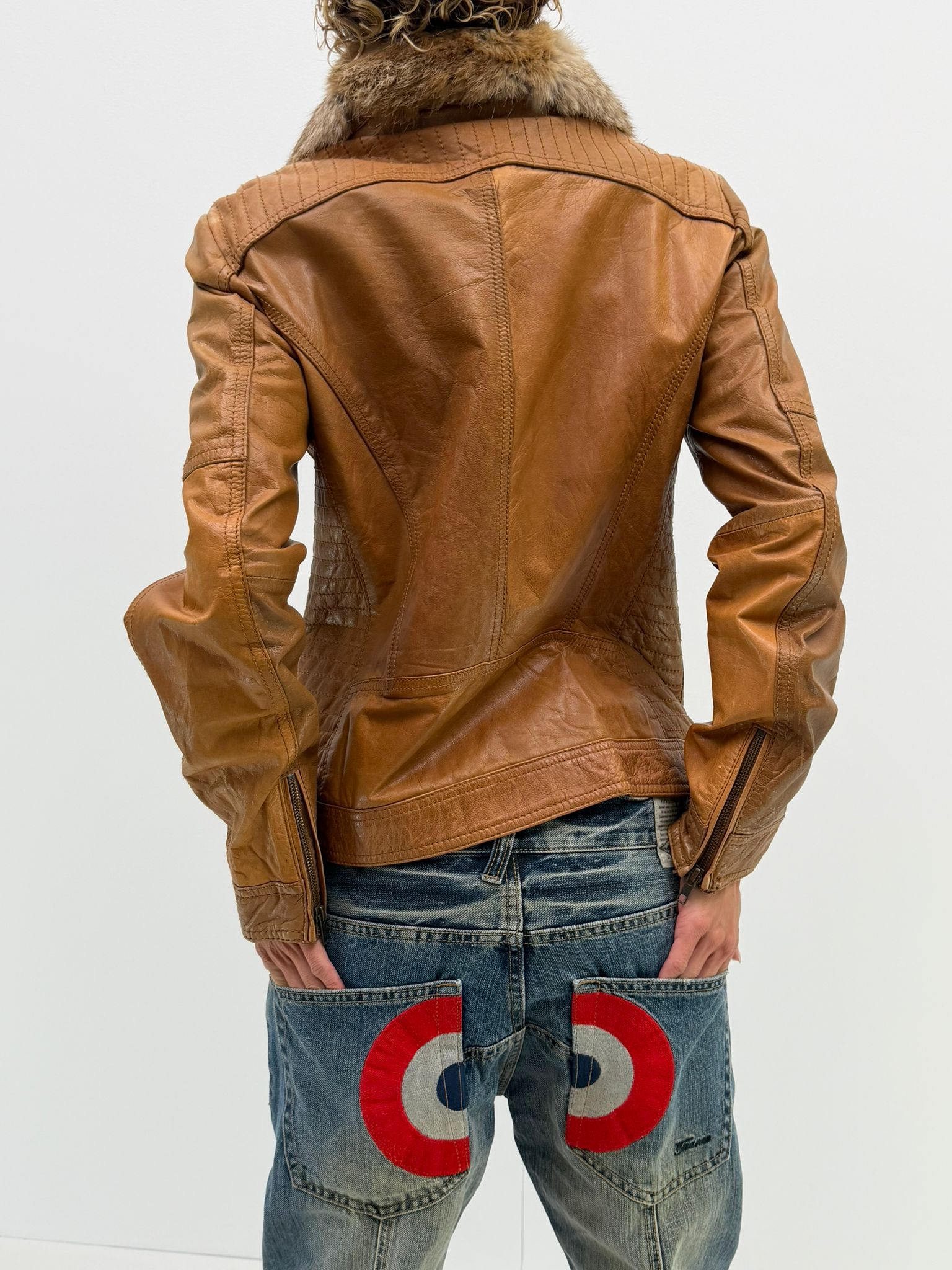 Leather jacket (M)