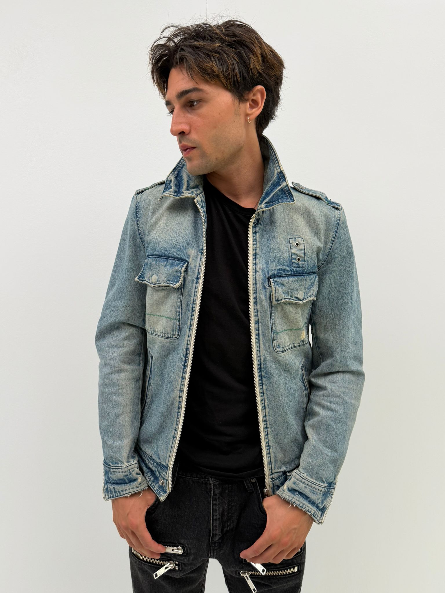 Avirex denim jacket (M)