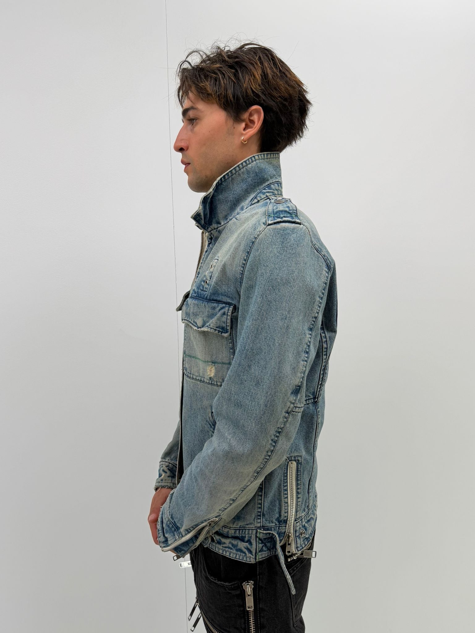Avirex denim jacket (M)