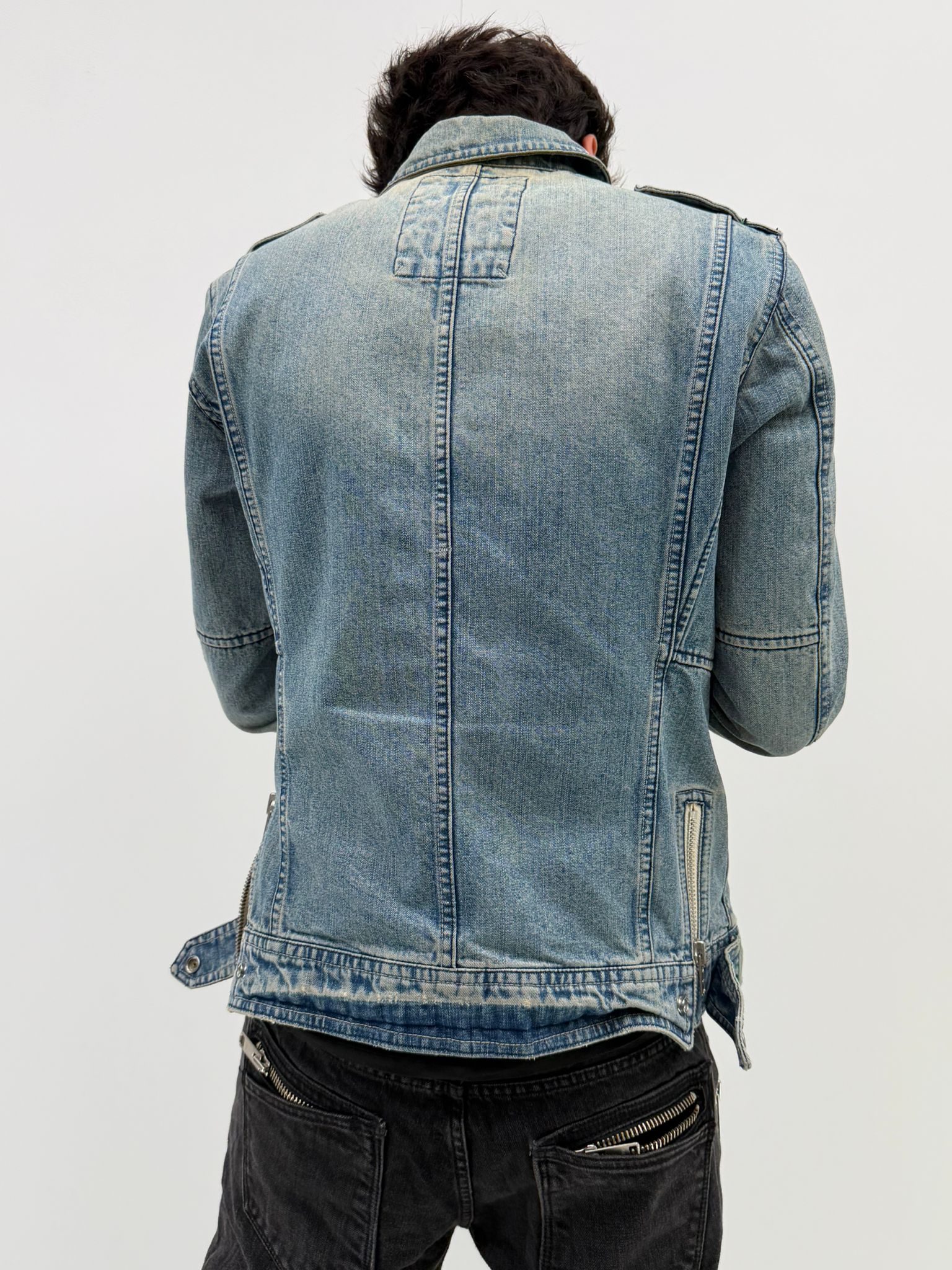 Avirex denim jacket (M)