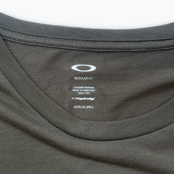 Oakley tee (M)